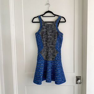 Parker dress like new